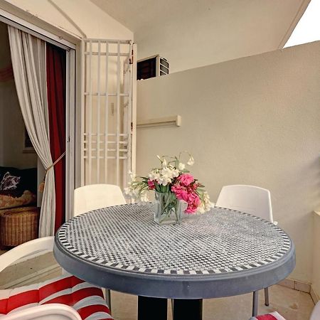 First Line Beach Apartment Марбелья Экстерьер фото