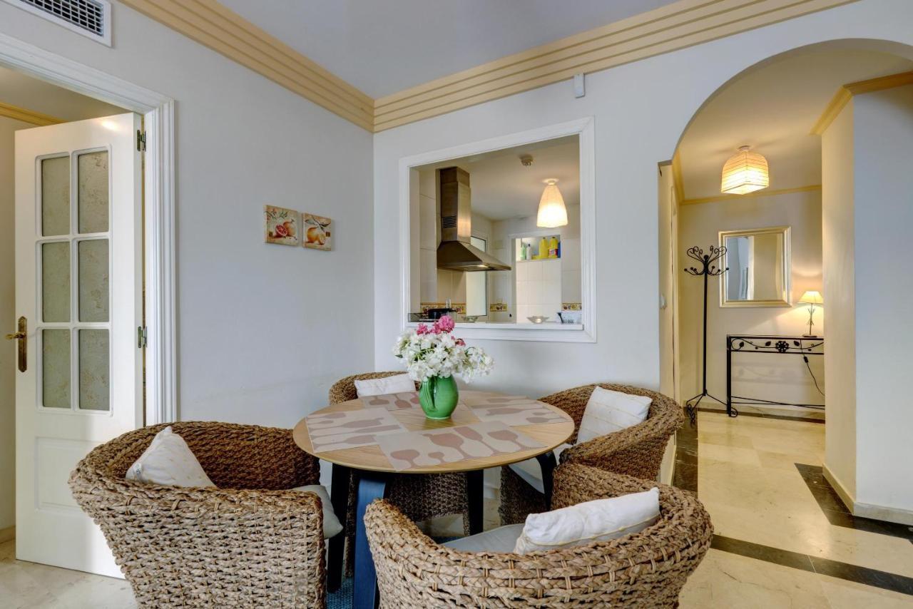 First Line Beach Apartment Марбелья Экстерьер фото